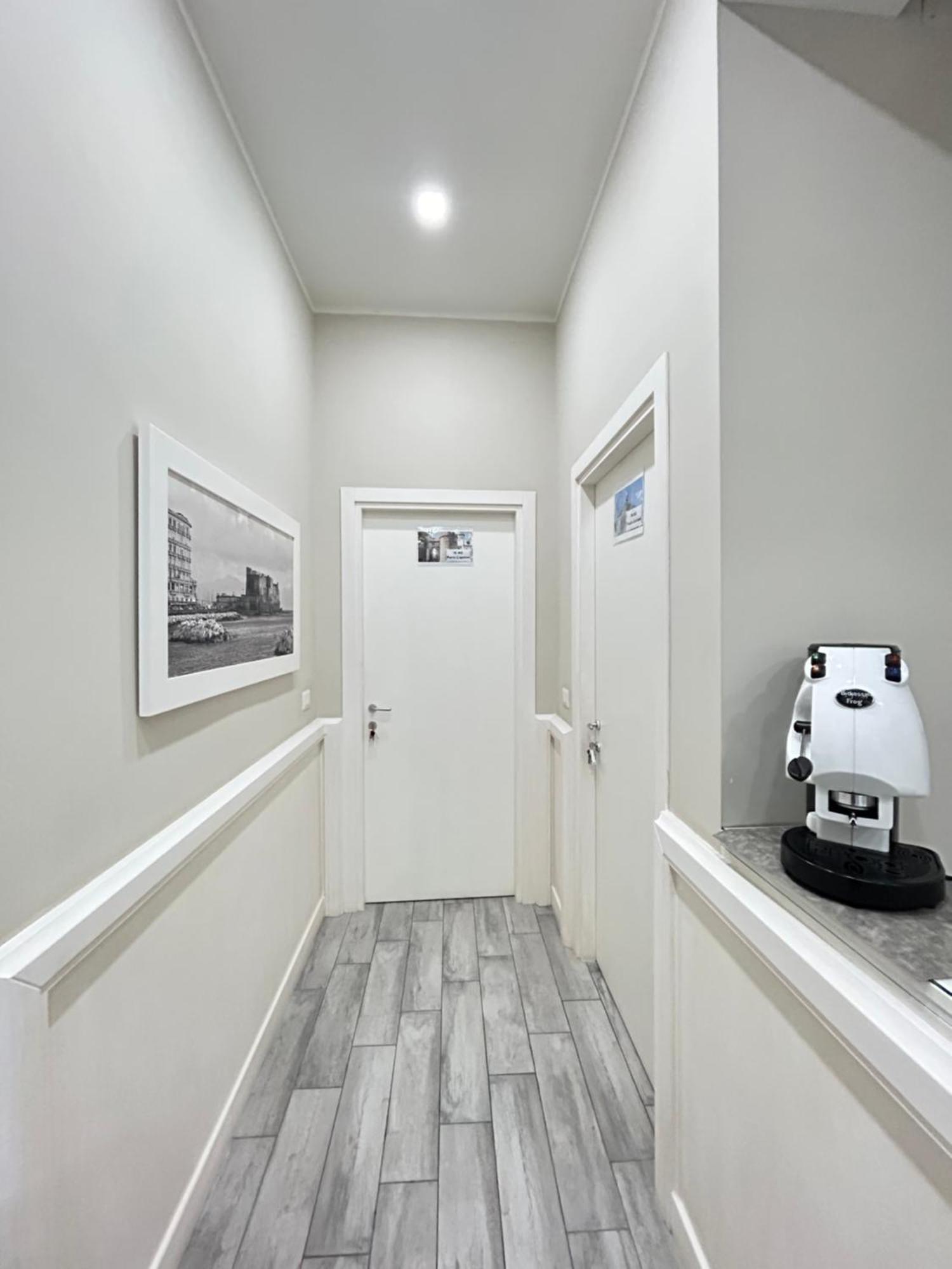 B&B Napoli Centrale N 74 Екстериор снимка