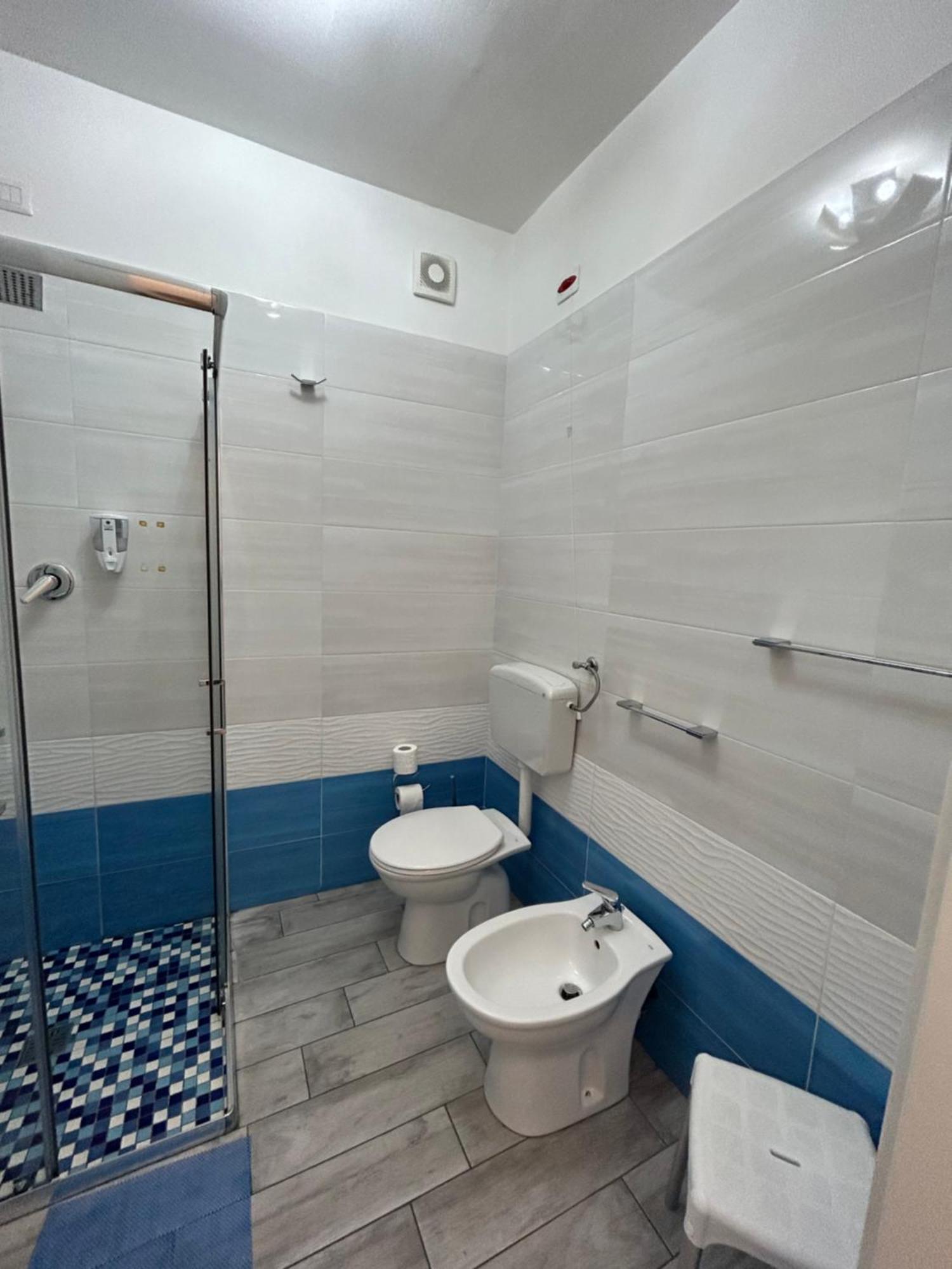 B&B Napoli Centrale N 74 Екстериор снимка
