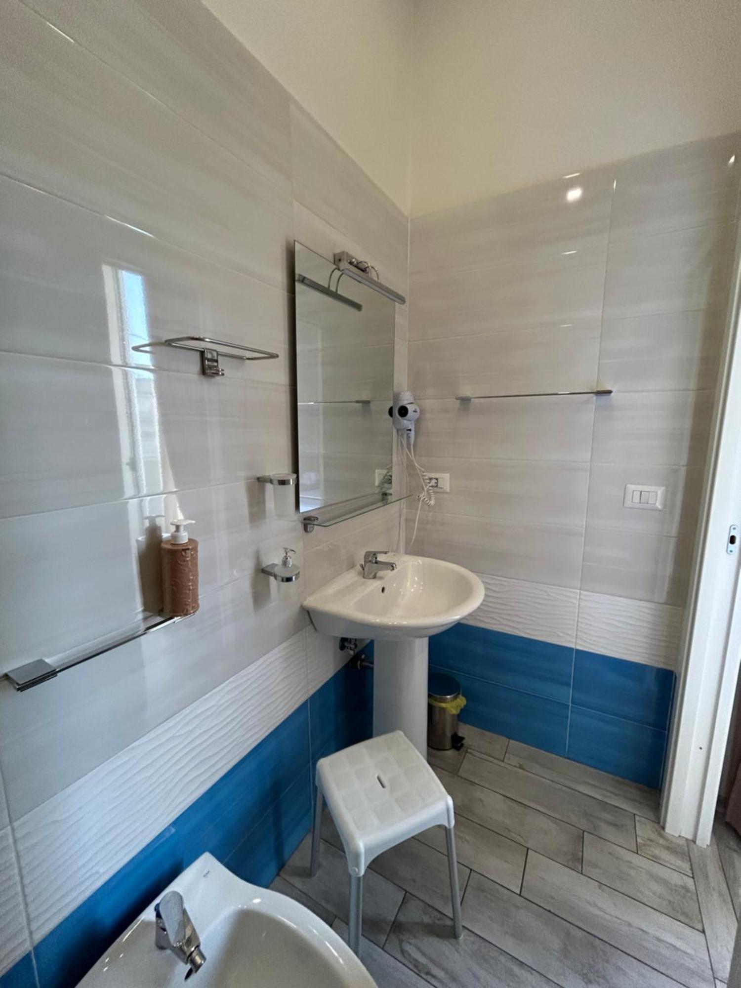 B&B Napoli Centrale N 74 Екстериор снимка