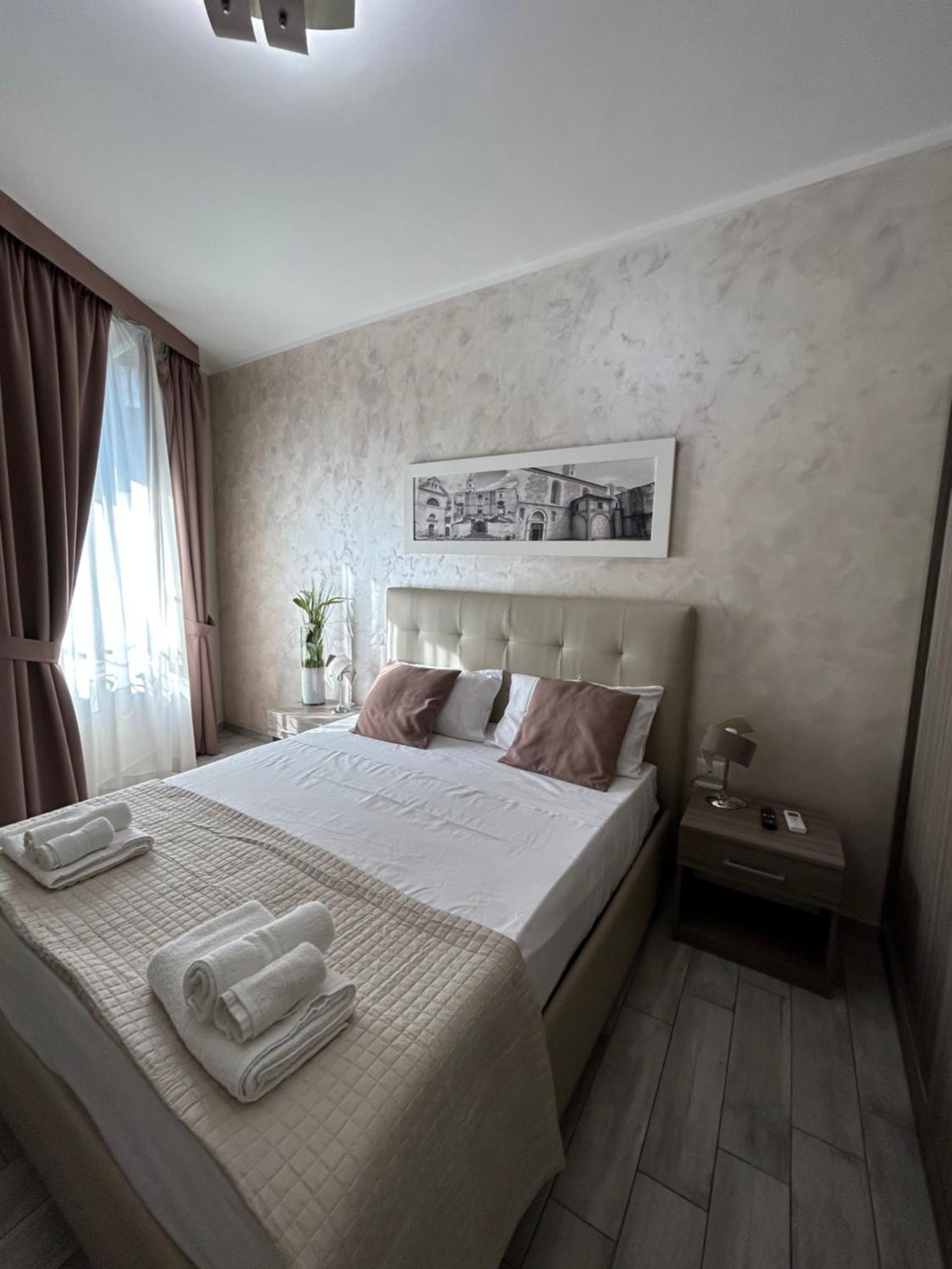 B&B Napoli Centrale N 74 Екстериор снимка