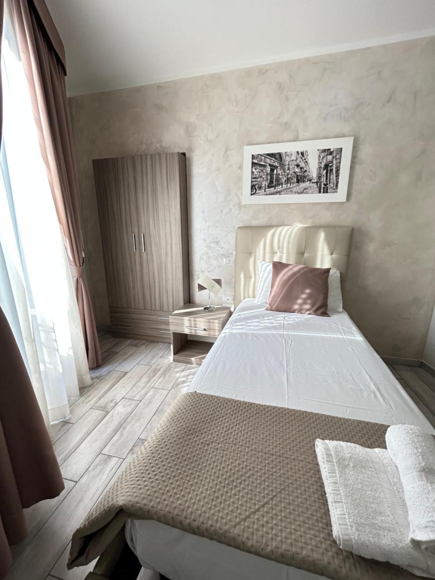 B&B Napoli Centrale N 74 Екстериор снимка