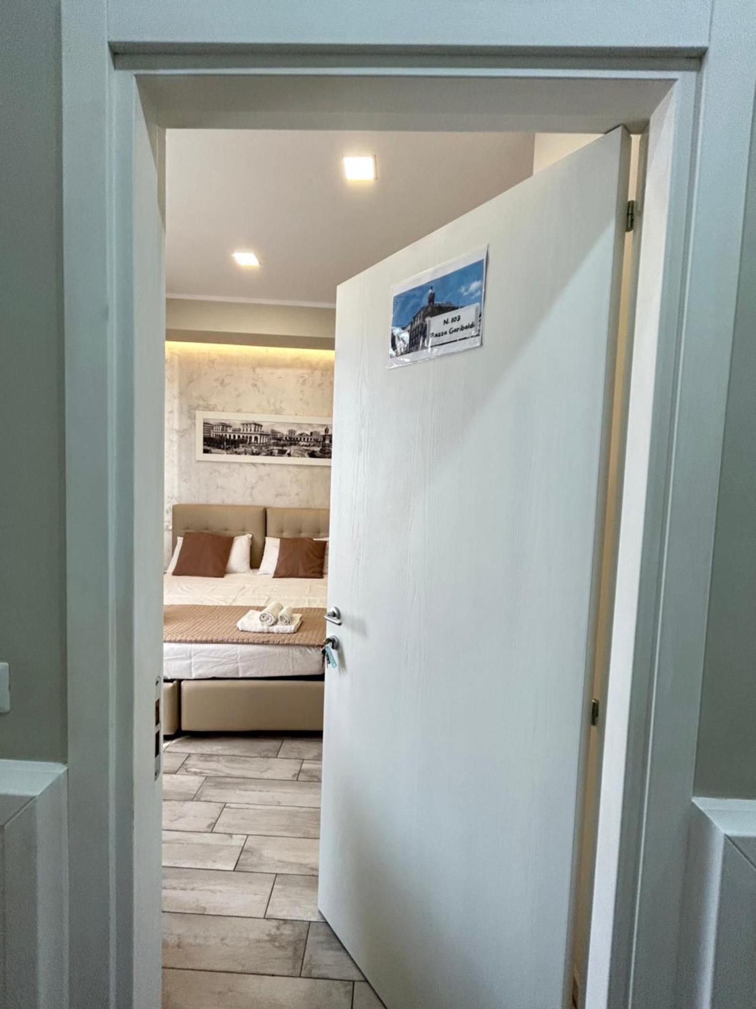 B&B Napoli Centrale N 74 Екстериор снимка