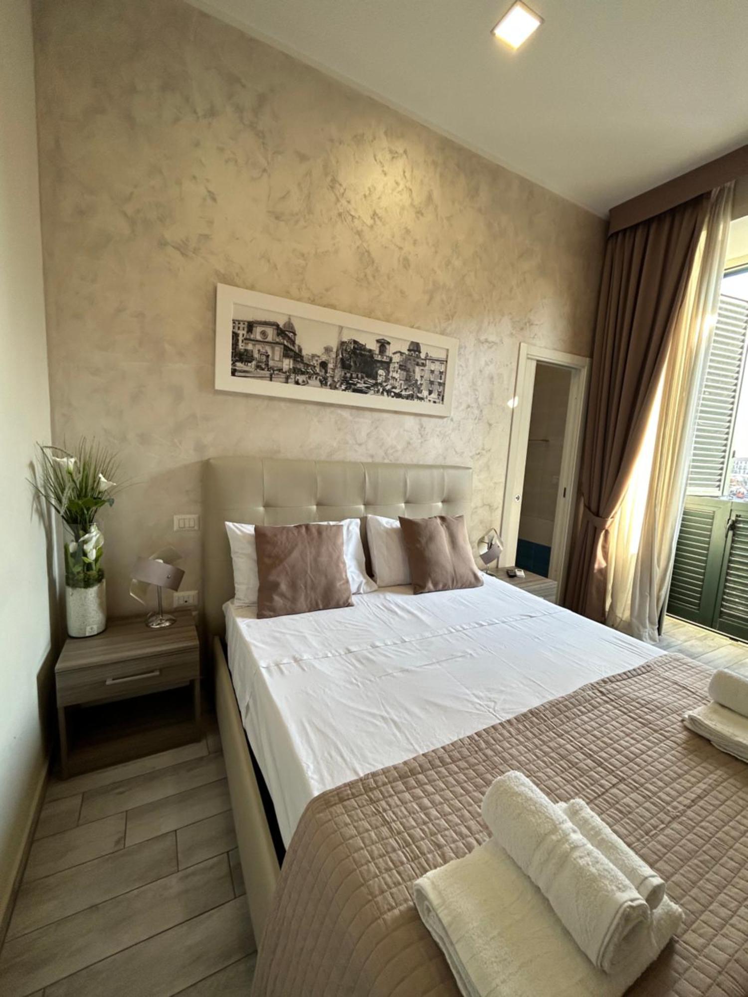 B&B Napoli Centrale N 74 Екстериор снимка