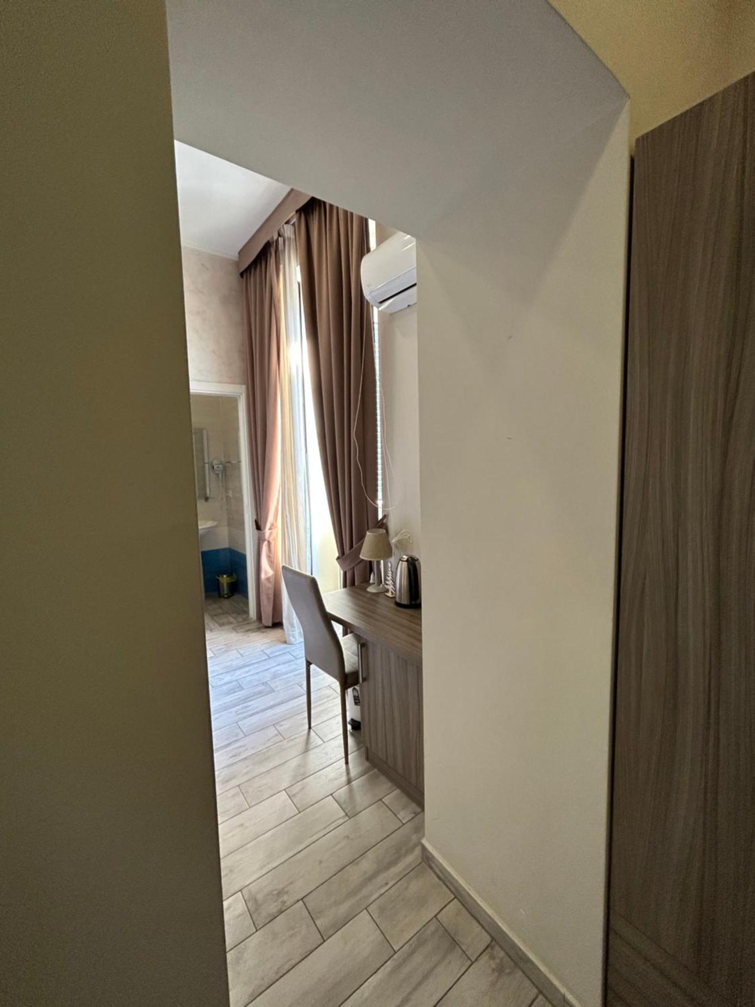 B&B Napoli Centrale N 74 Екстериор снимка