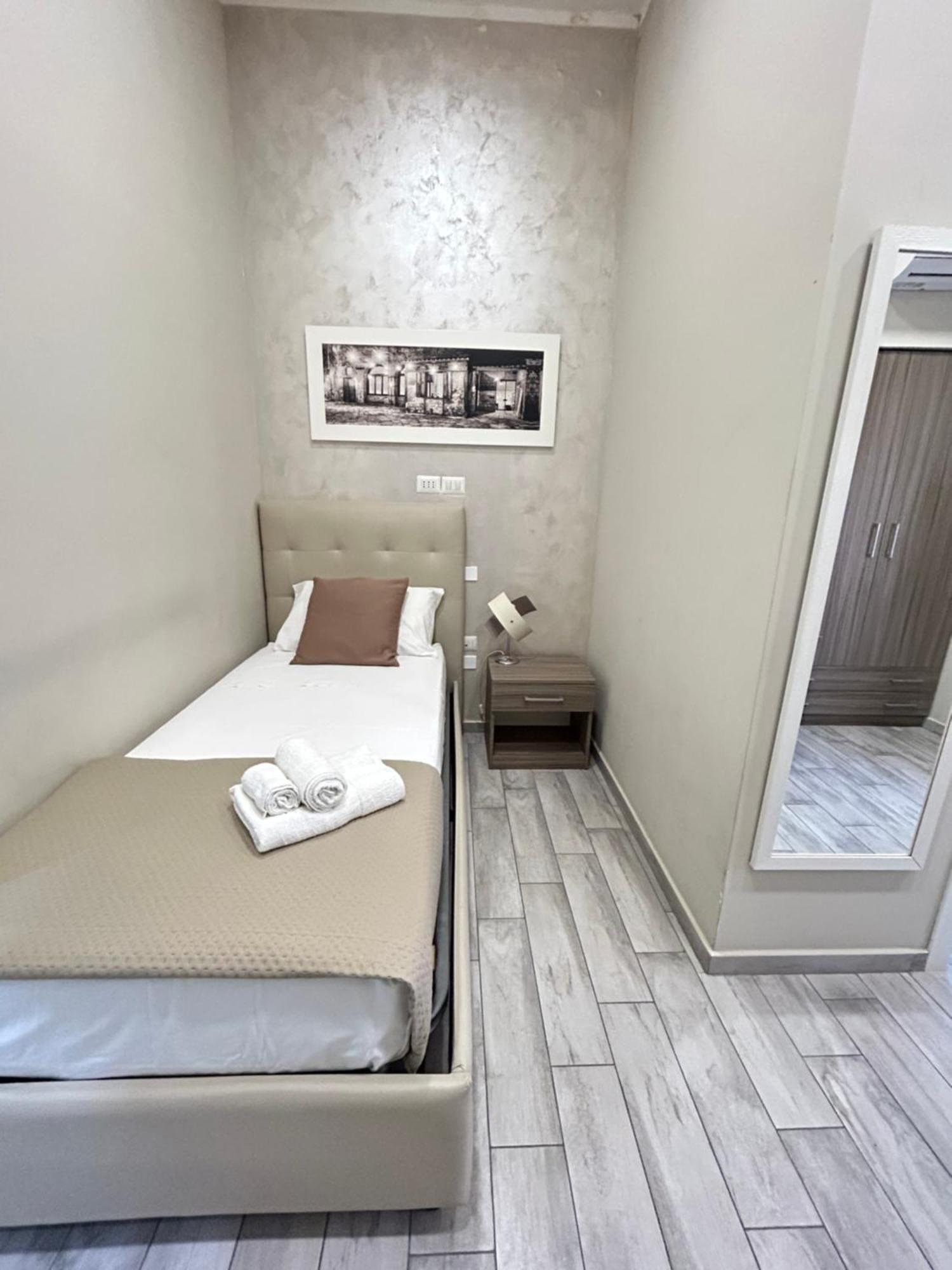 B&B Napoli Centrale N 74 Екстериор снимка